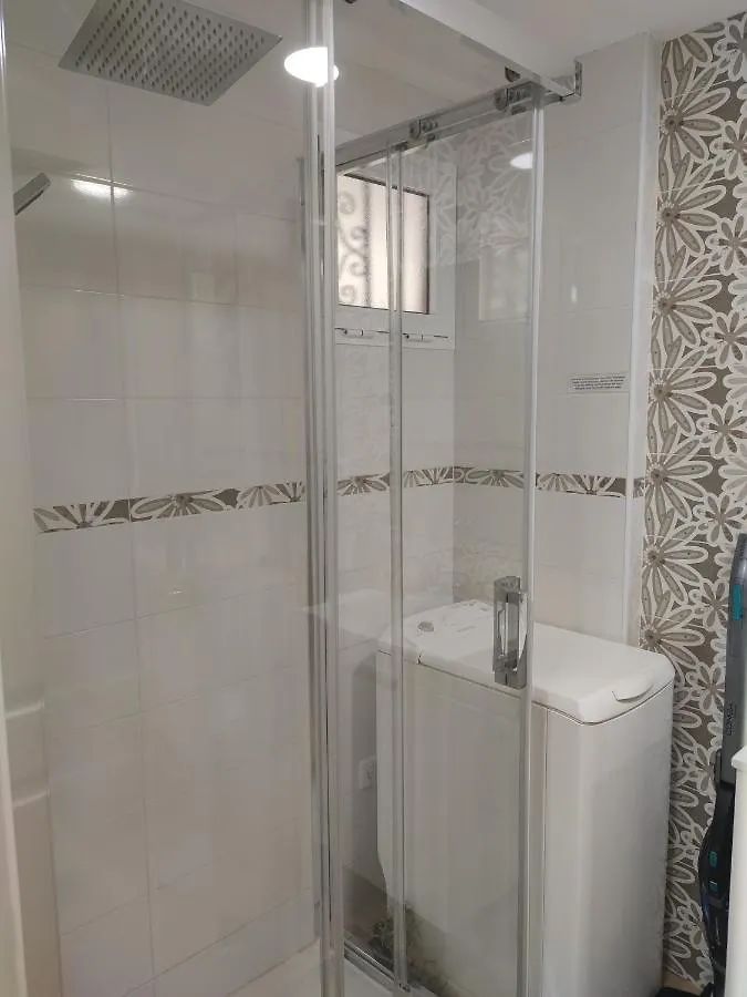 Estudio Ed Jupiter Benalmadena 0*,